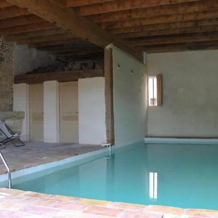 Ancienne Abbaye De Anciennes Ecuries Holiday home Franquevaux